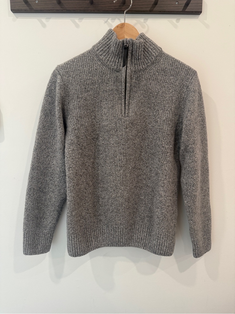 NWT Rodd & Gunn Charlestown Knit 100% Extra Fine Lambswool Quarter Zip Grey sz M